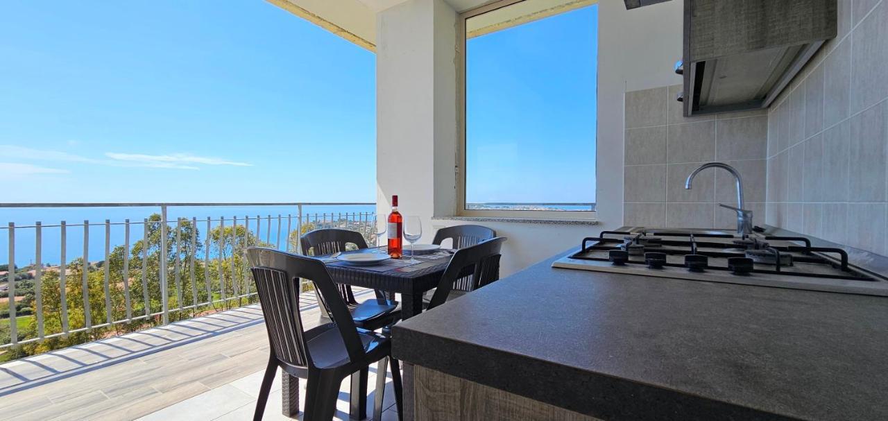 Naturamare Apartments - Piscina Idromassaggio Con Vista Mare Aperta Fino Alle Ore 22-00 Capo Vaticano Luaran gambar